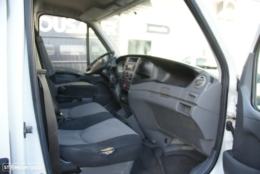 Iveco Daily 35S11 2.3td 106cv - 9