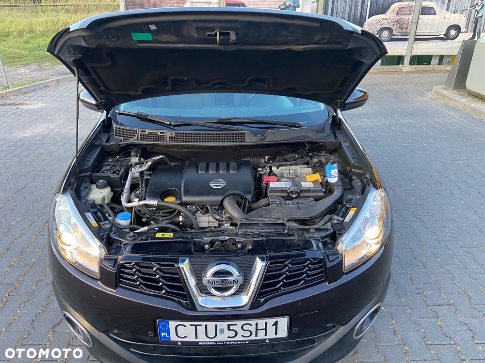 Nissan Qashqai 2.0 dCi 4x4 Tekna - 28