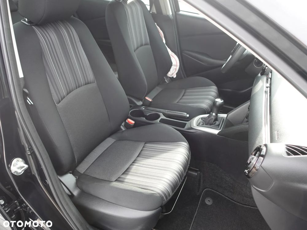 Mazda 2 - 3