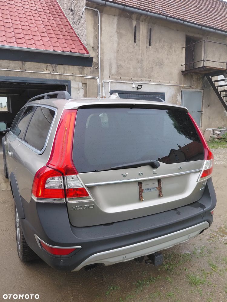Volvo XC 70 T5 AWD Summum - 6