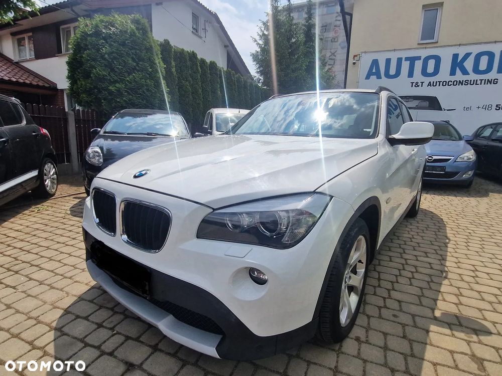 BMW X1 xDrive20i - 1