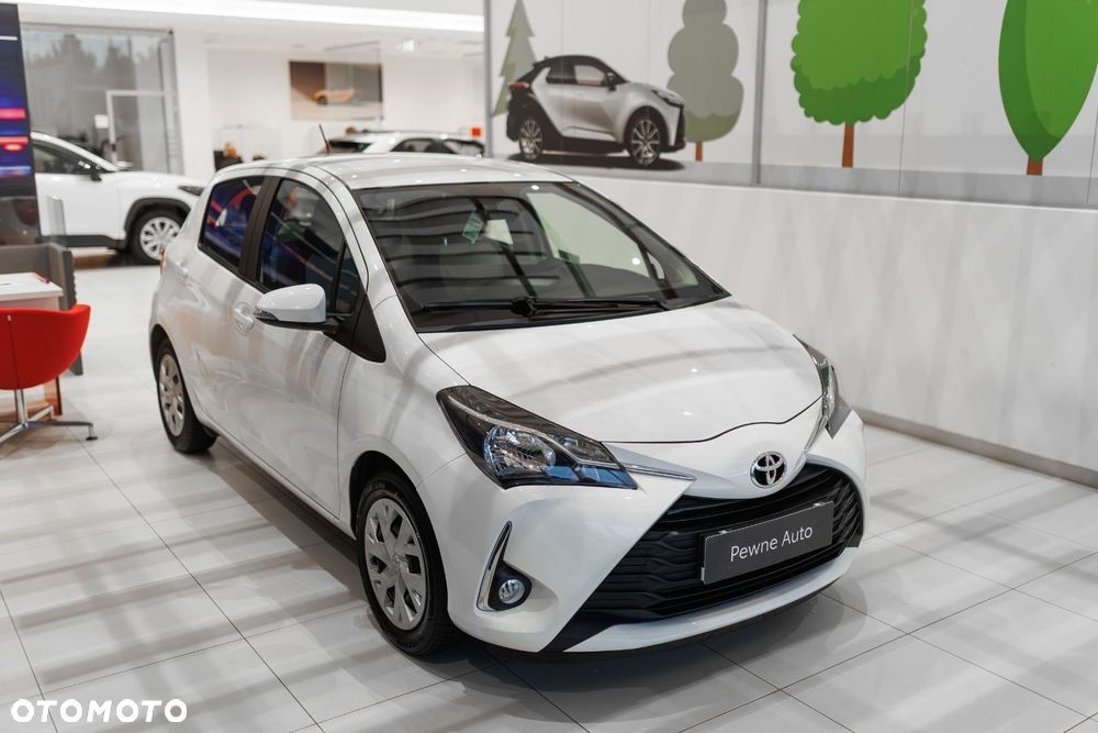 Toyota Yaris - 12
