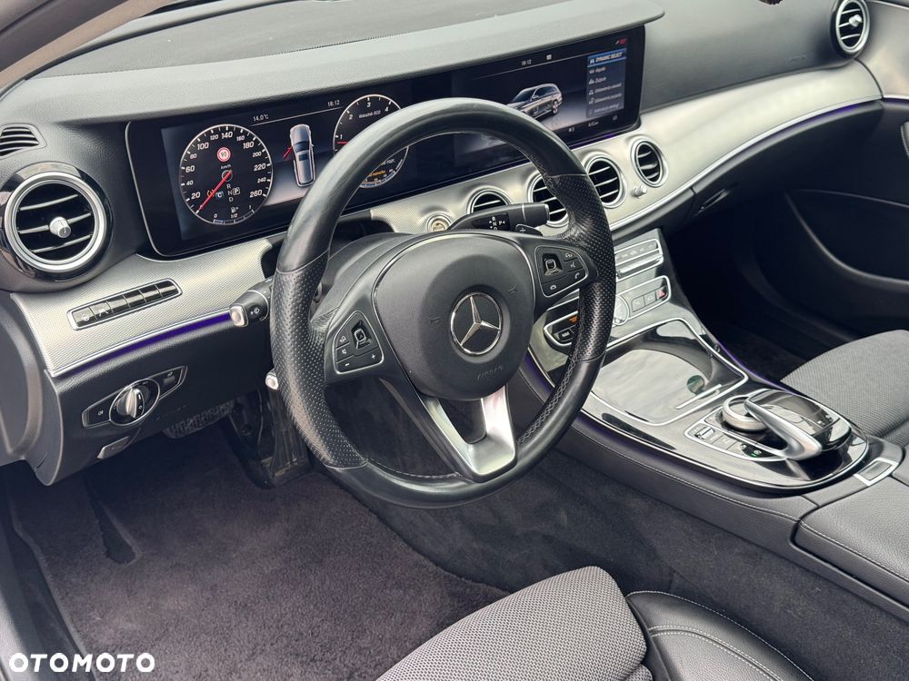 Mercedes-Benz Klasa E 220 d Business Edition 9G-TRONIC - 13