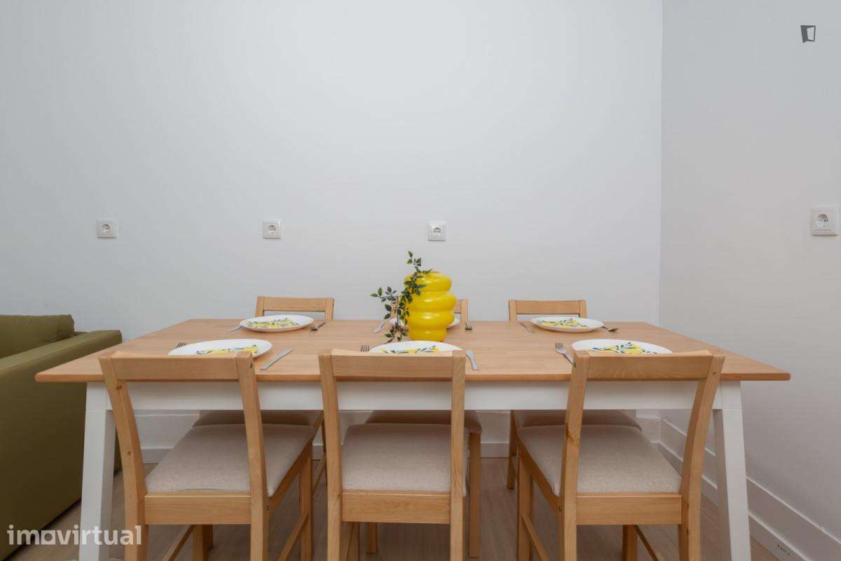 Quarto - localizado em Santos Lisbon - Grande imagem: 5/10