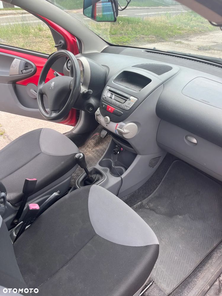 Peugeot 107 1.0 Happy - 8