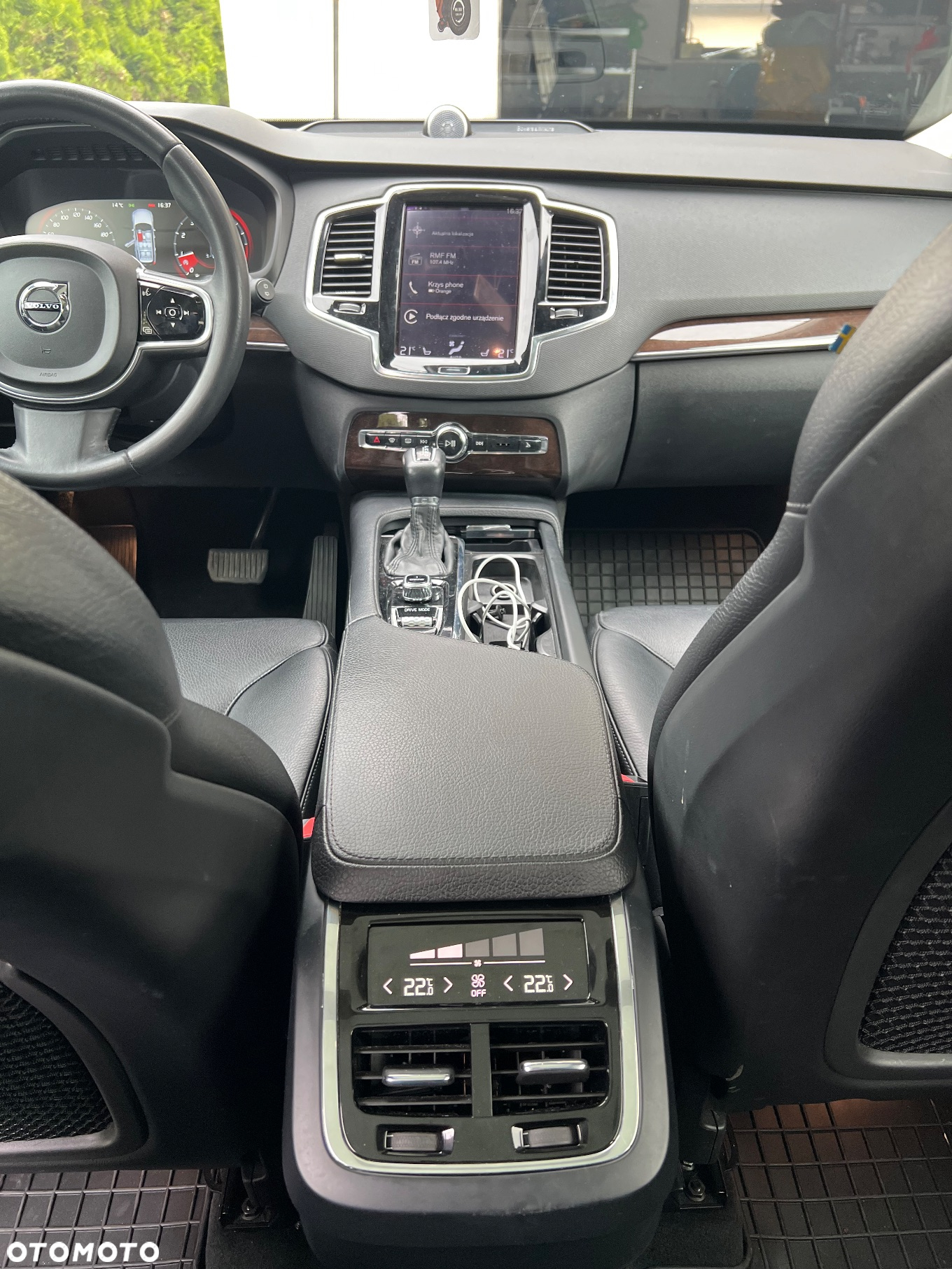 Volvo XC 90 T6 AWD Geartronic Momentum - 13