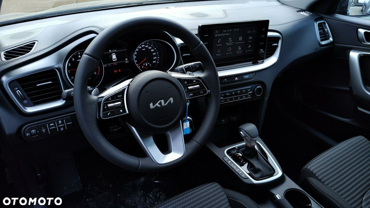 Kia Ceed - 15