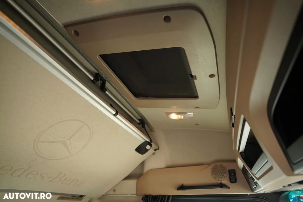 Mercedes-Benz ACTROS 1833 / CORTINĂ - 8,5 M / 4x2 / STREAM SPACE / LIFT DHOLLANDIA - 35