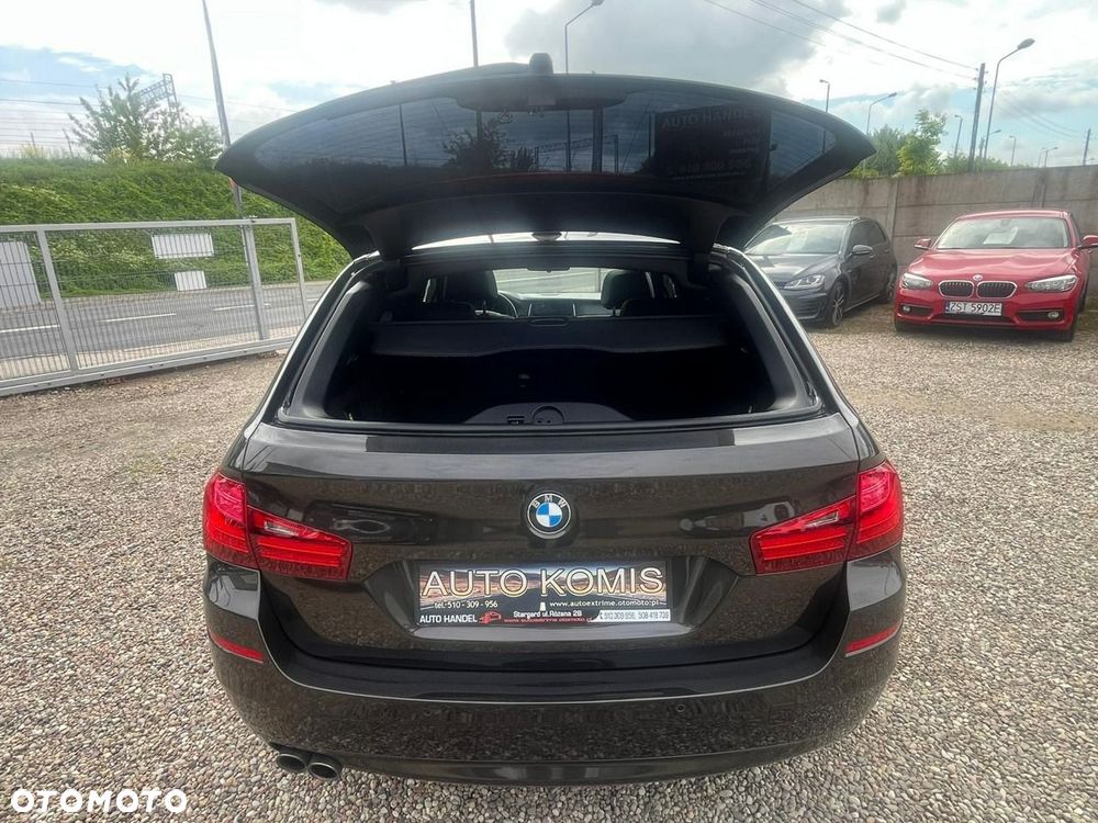 BMW Seria 5 520d Luxury Line - 14