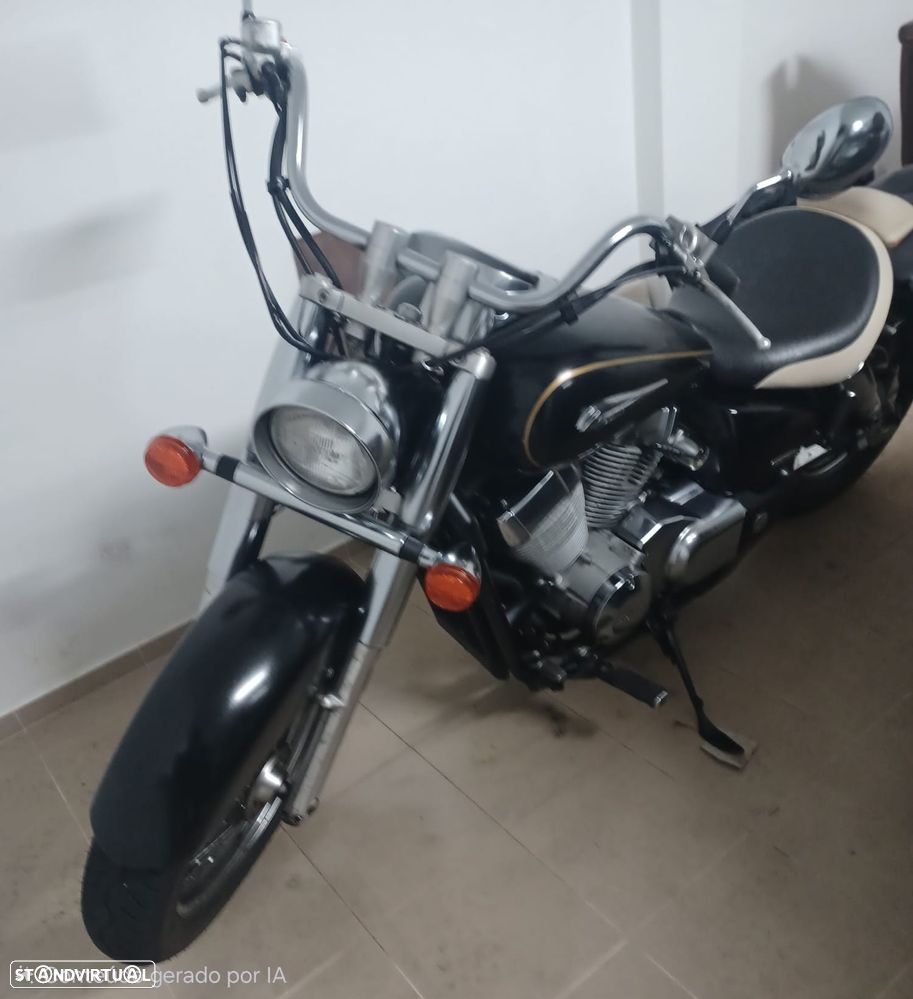 Honda Shadow VT750 CS (RC50) - 1