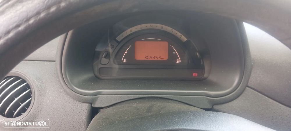 Citroën C2 1.4 HDi SX - 9