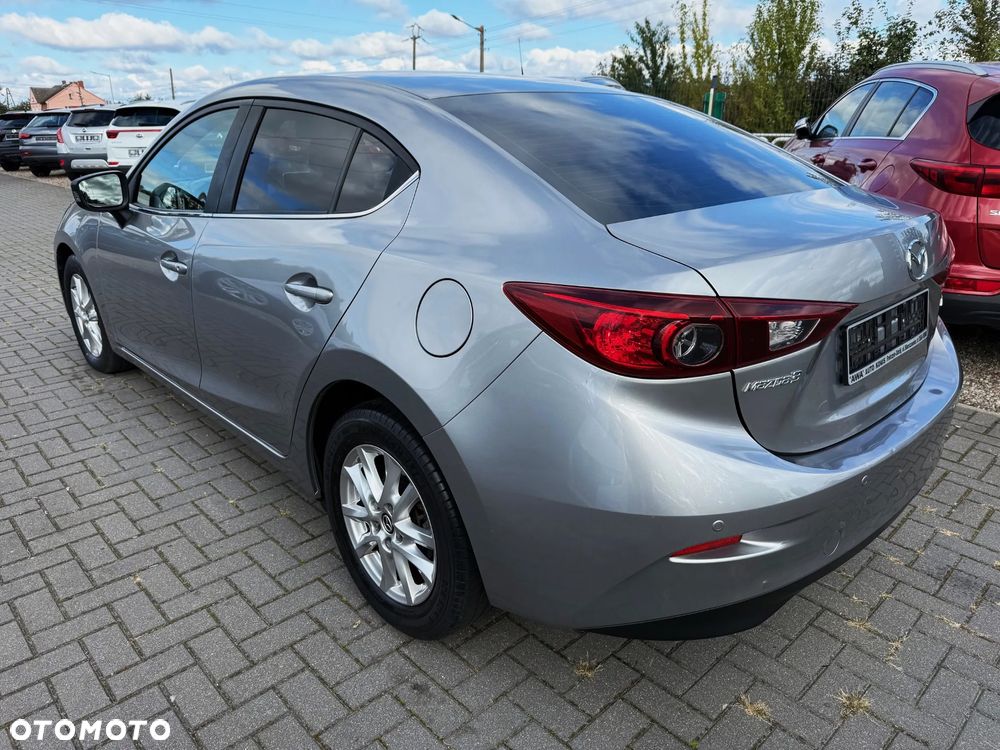 Mazda 3 - 6