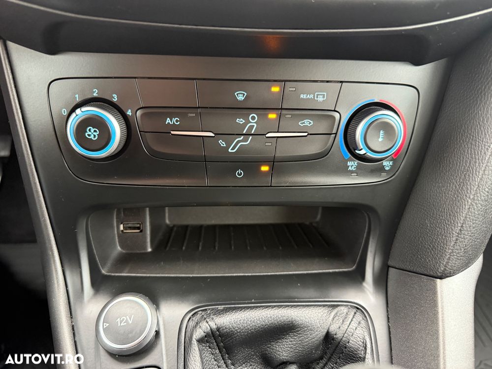 Ford Focus 1.5 EcoBlue Active Business - 13