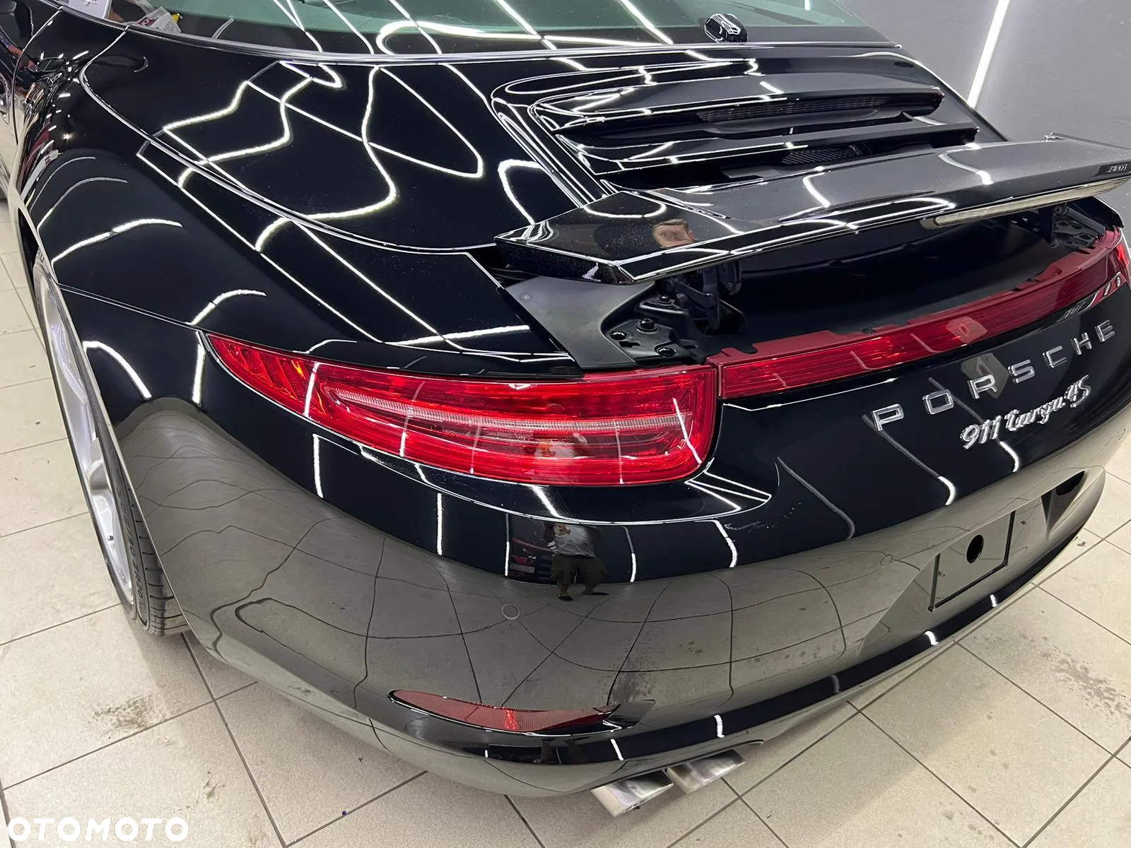 Porsche 911 - 4