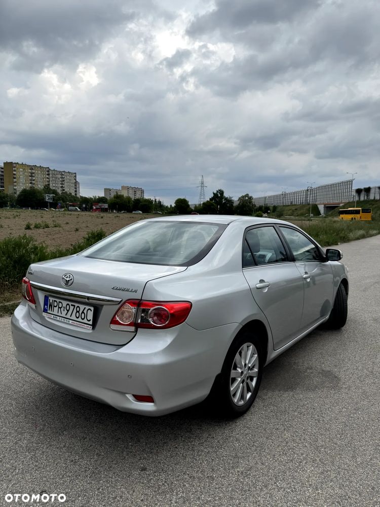 Toyota Corolla 1.6 Premium - 5