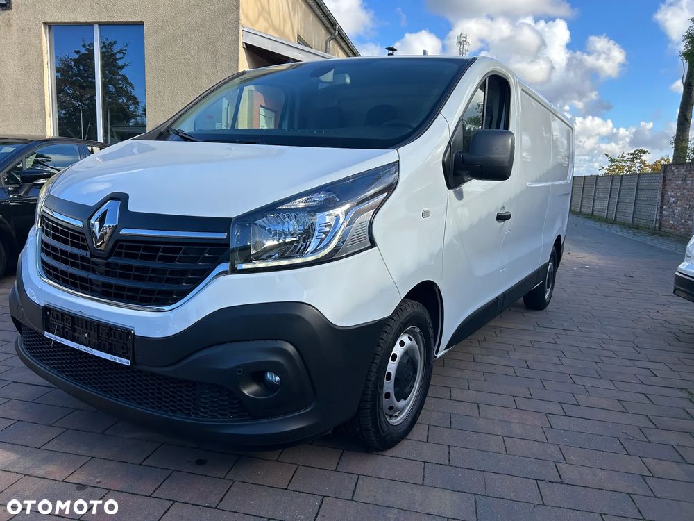 Renault Trafic - 1