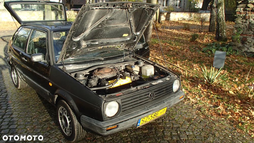 Volkswagen Golf 1.3 - 27