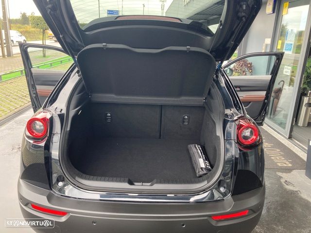 Mazda MX-30 e-SKYACTIV Advantage+Modern Confidence - 29