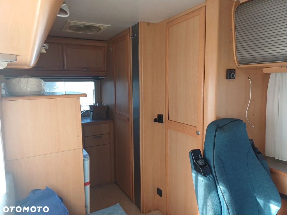 Hymer-Eriba HYMER CLASSE FT - 27