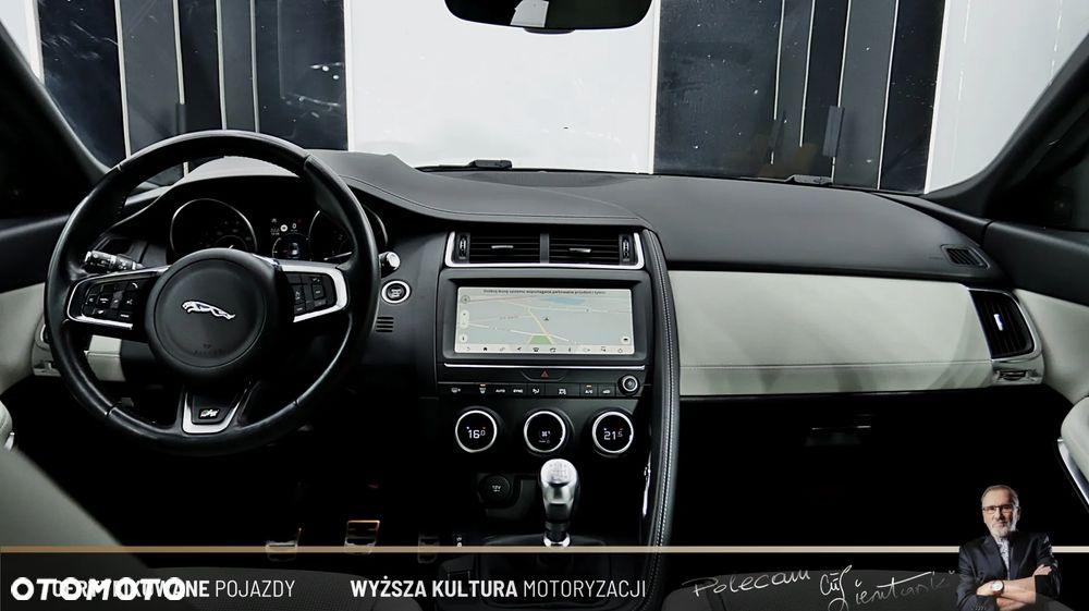 Jaguar E-Pace 2.0 i4D FWD R-Dynamic S - 17