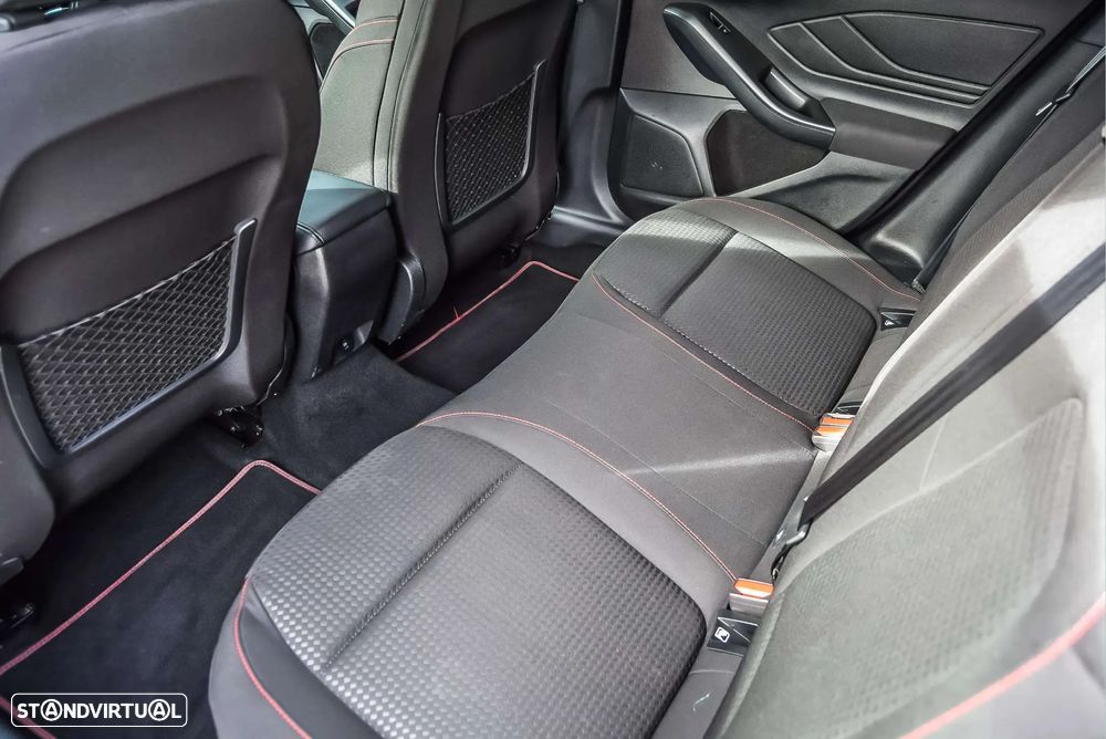 Ford Focus SW 1.0 EcoBoost MHEV ST-Line X Aut. - 13