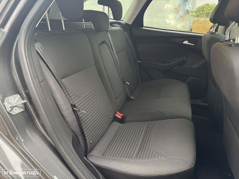 Ford Focus SW 1.5 TDCi Titanium - 12