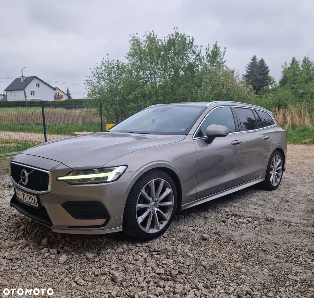 Volvo V60 D4 AWD Momentum Pro - 2