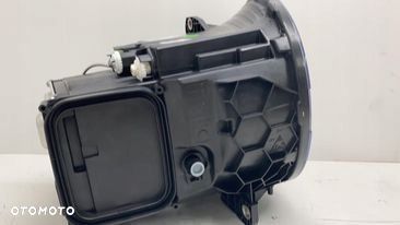 MERCEDES G KLASA W463 AMG LAMPA PRAWA - 4