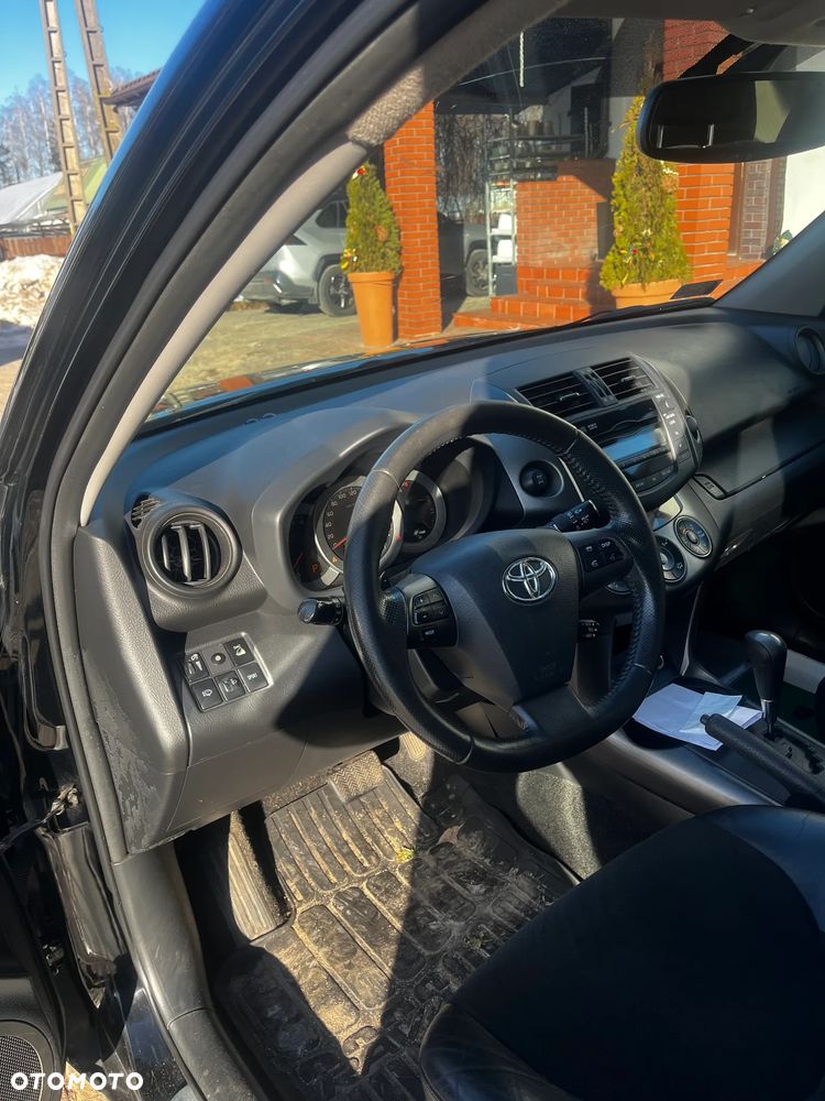 Toyota RAV4 2.0 VVT-i Premium - 4