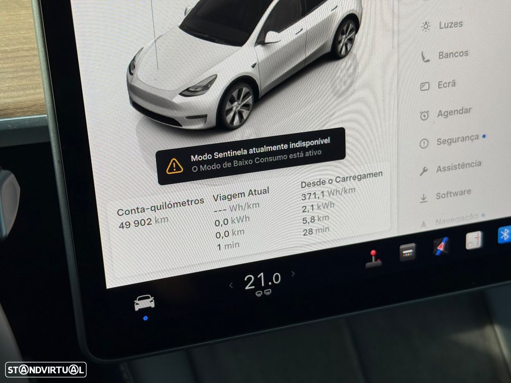 Tesla Model Y Long Range Dual Motor AWD - 23
