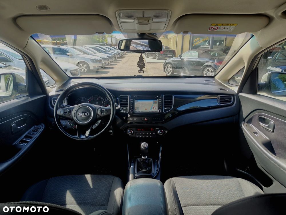 Kia Carens 1.6 GDI Attract - 9