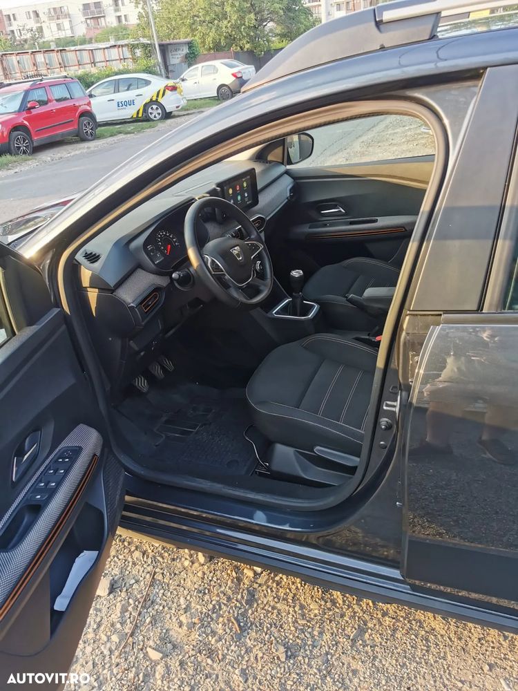 Dacia Sandero Stepway TCe 90 MT6 Comfort - 3