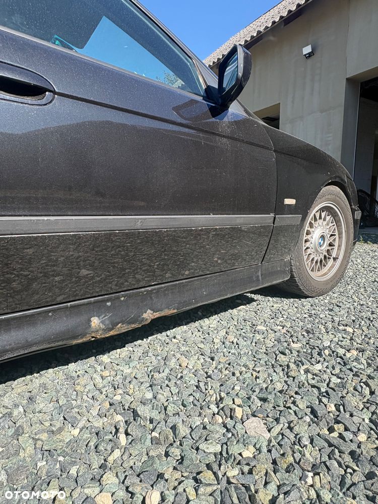 BMW Seria 5 - 12