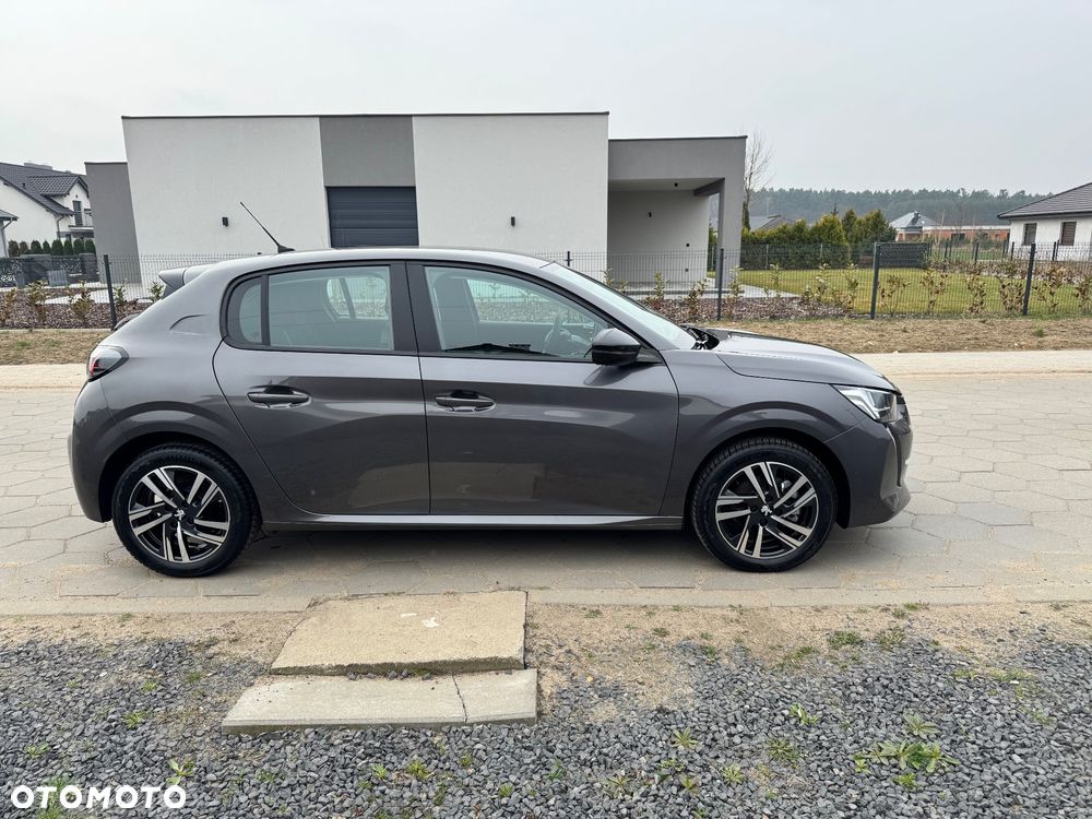 Peugeot 208 1.2 T Edition S&S - 4