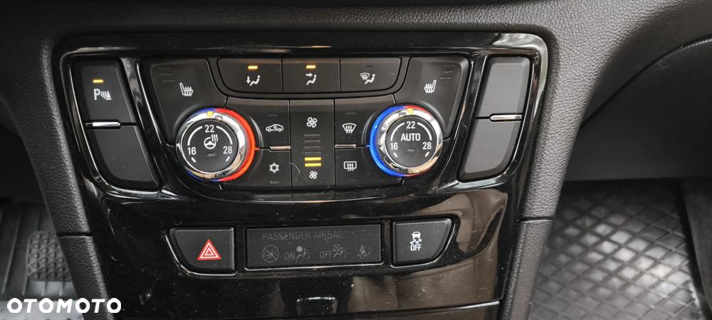 Opel Mokka 1.6 CDTI Cosmo - 12