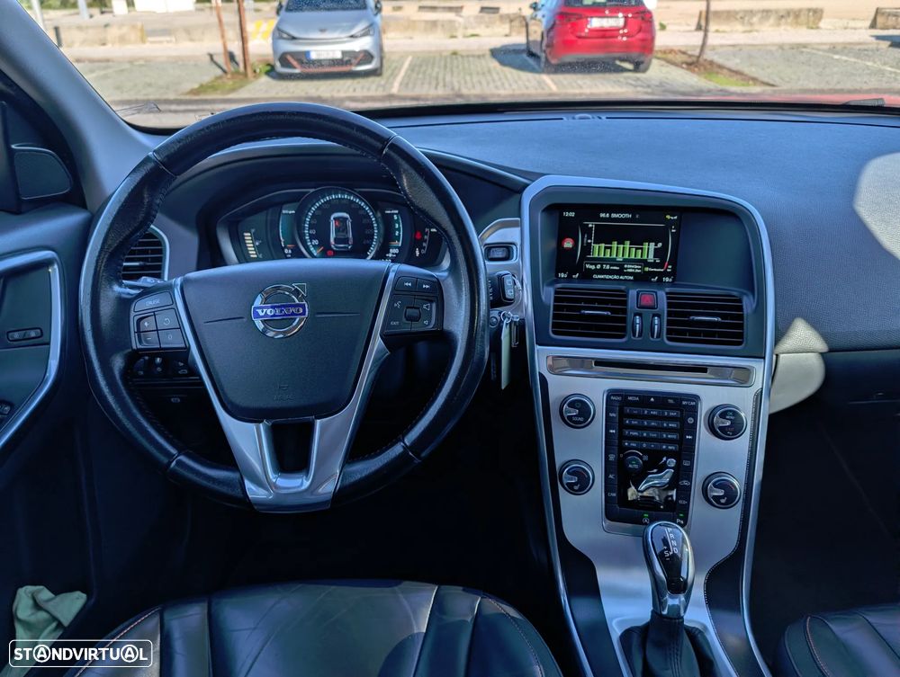 Volvo XC 60 D3 Geartronic Ocean Race - 12