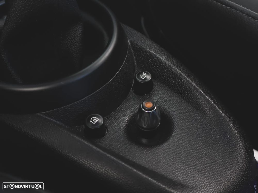 MINI Countryman Cooper D - 18