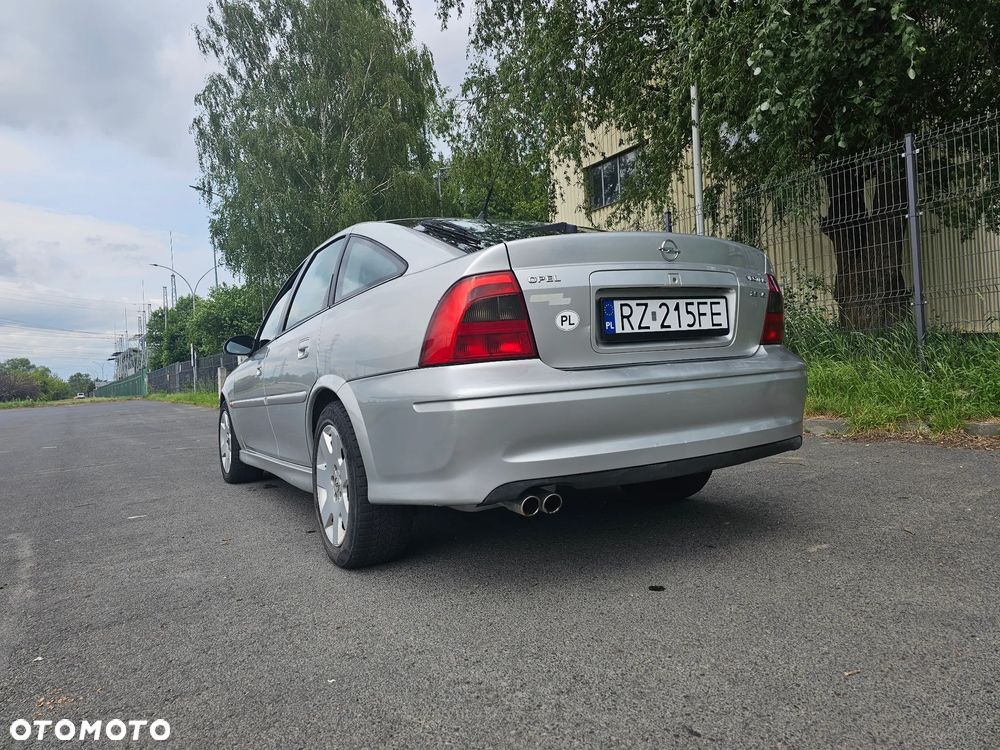 Opel Vectra - 3