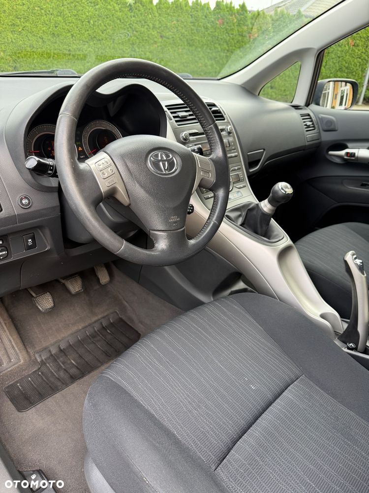 Toyota Auris 1.6 VVT-i Prestige - 14