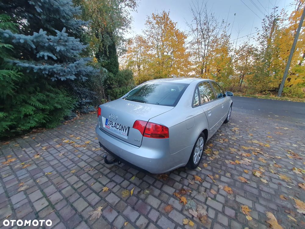 Audi A4 Limousine - 6