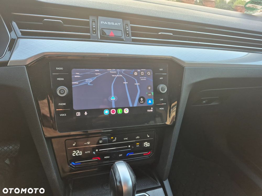 Volkswagen Passat 2.0 TDI SCR Comfortline DSG - 19