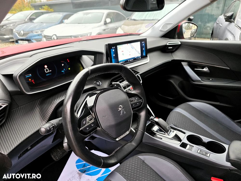 Peugeot 2008 1.2 L PureTech STT EAT8 Allure - 24