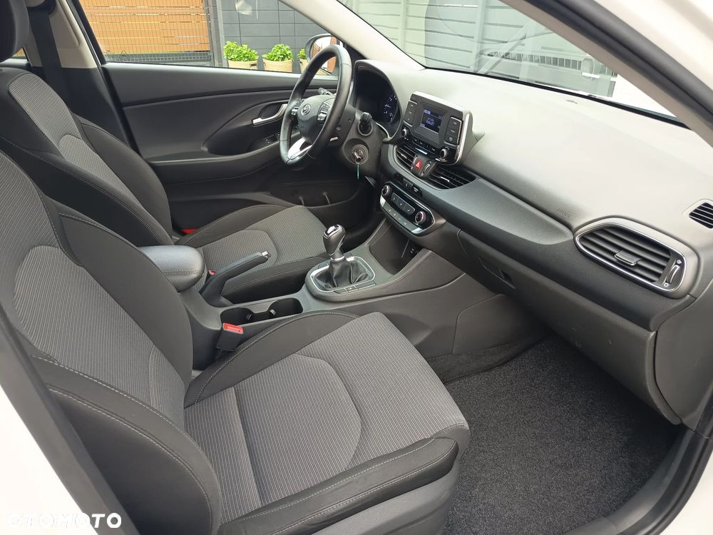 Hyundai i30 1.0 T-GDI Modern - 11