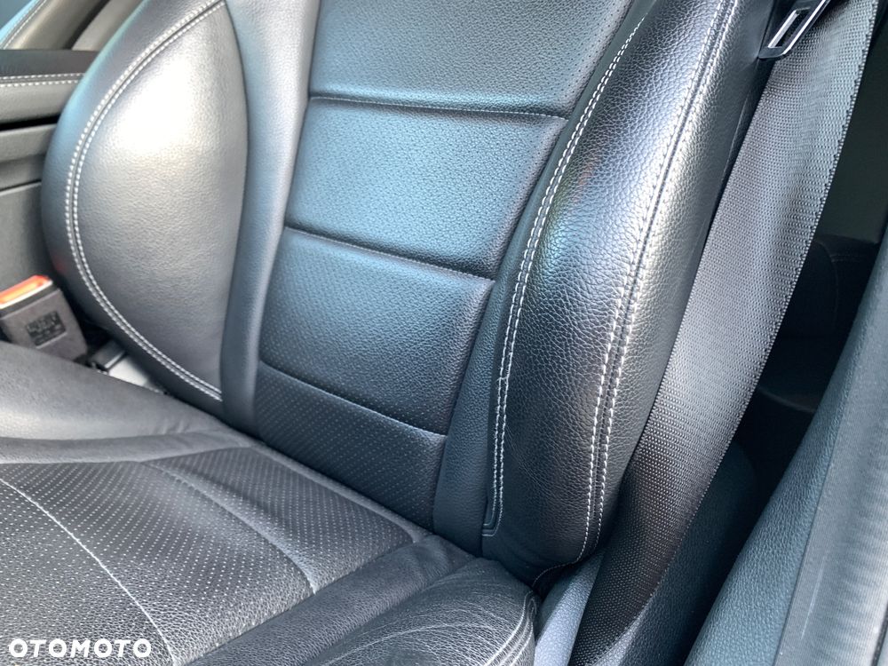 Mercedes-Benz Klasa C 220 d 9G-TRONIC AMG Line - 19