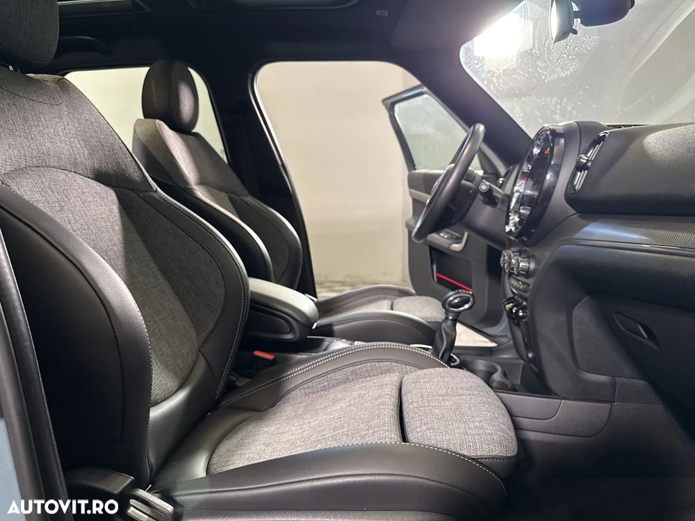 Mini Countryman - 12