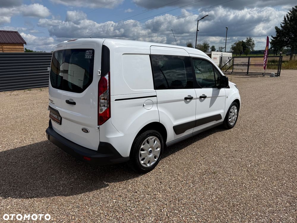Ford Transit Connect - 12