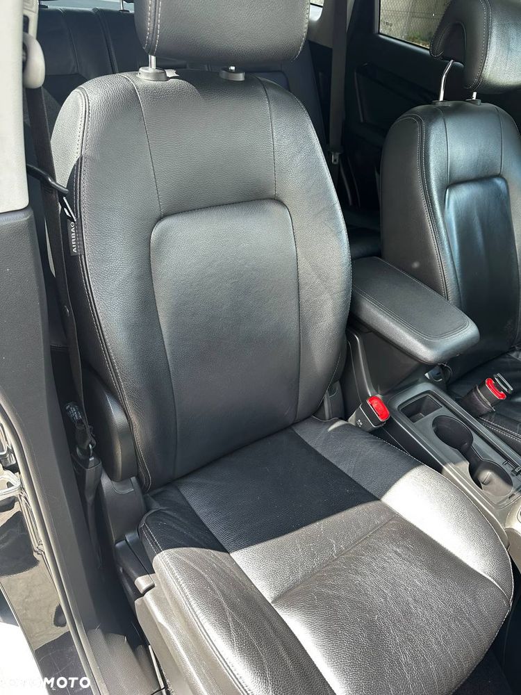 Chevrolet Captiva 2.2 D LTZ - 22