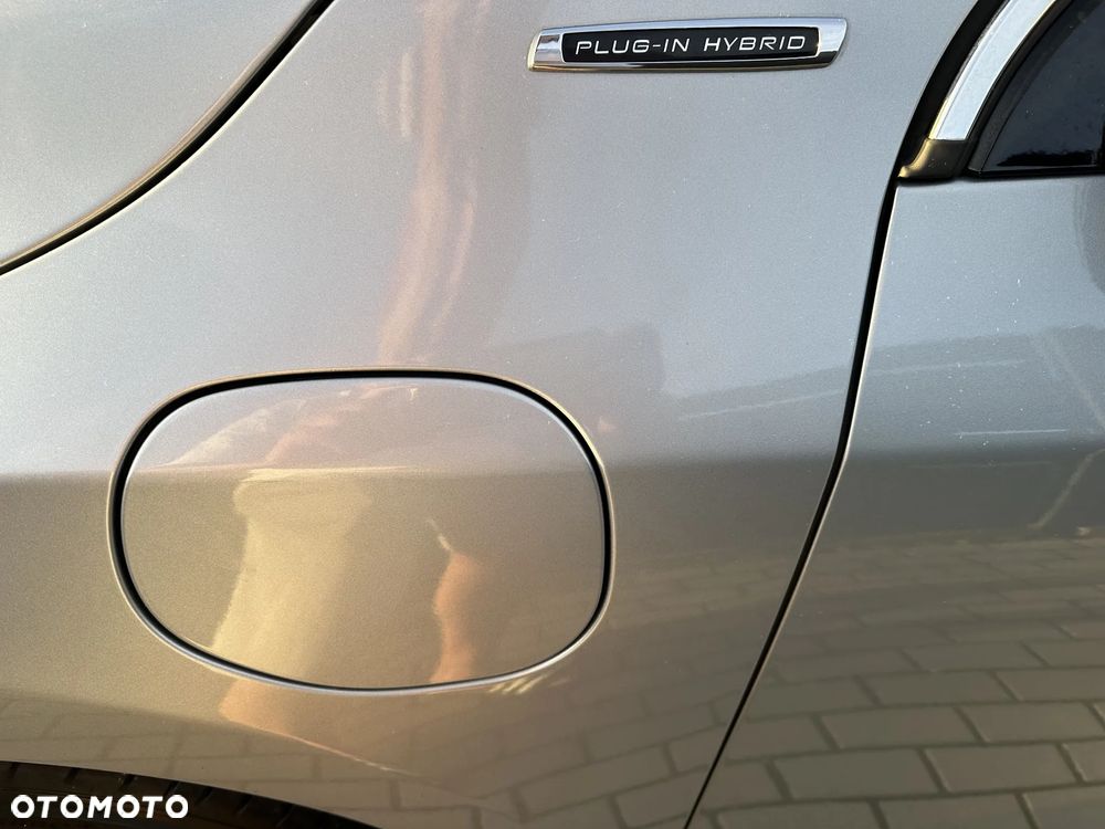 Volvo V60 D6 AWD Plug-in Hybrid Summum - 16