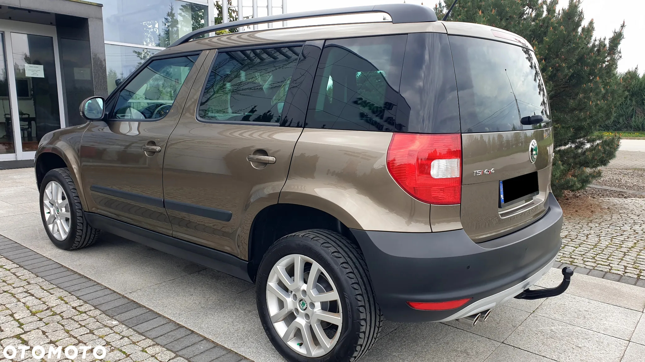 Skoda Yeti 1.8 TSI 4x4 Ambition PLUS EDITION - 12