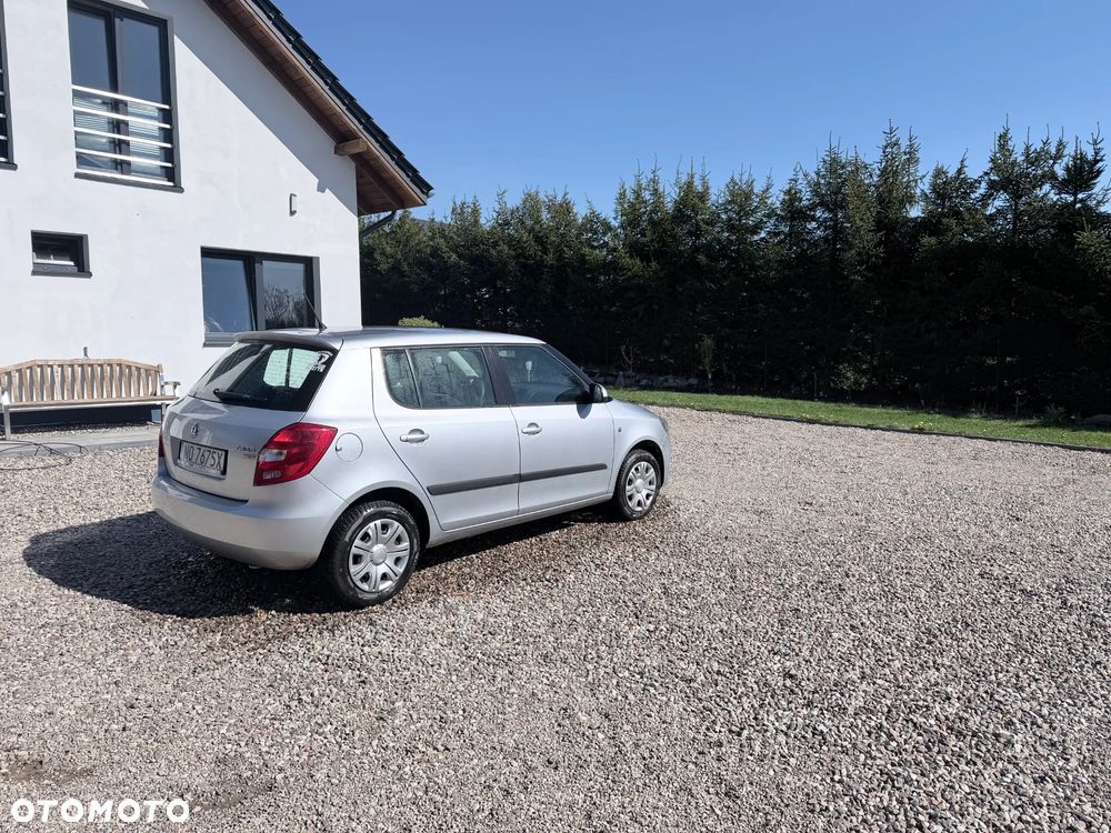 Skoda Fabia 1.2 TSI Ambiente - 3